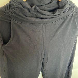 Lulu lemon wide leg cozy pant
